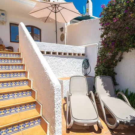 Hibiscos 72 Deluxe By Casasol Apartment *