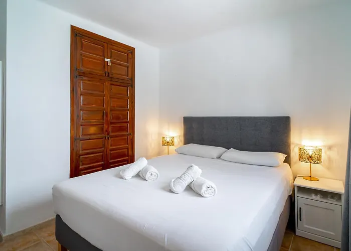 Hibiscos 72 Deluxe By Casasol