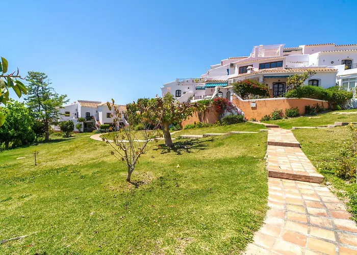 Hibiscos 72 Deluxe By Casasol * Нерха