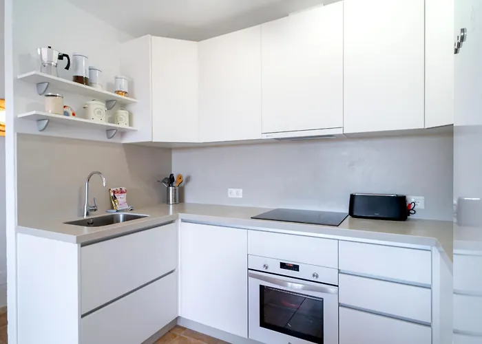 Hibiscos 72 Deluxe By Casasol Апартаменты Нерха