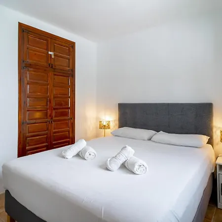 Hibiscos 72 Deluxe By Casasol